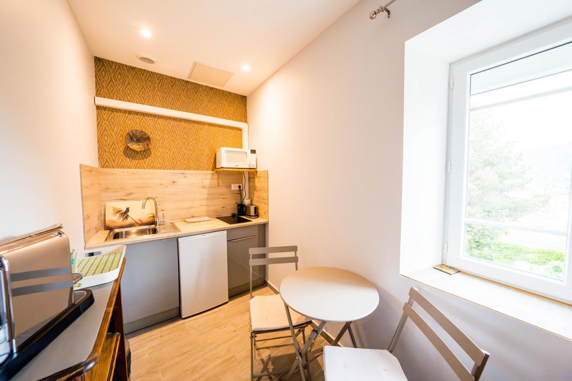 بريفاس La Maison Jaffran, Suite En Ville المظهر الخارجي الصورة