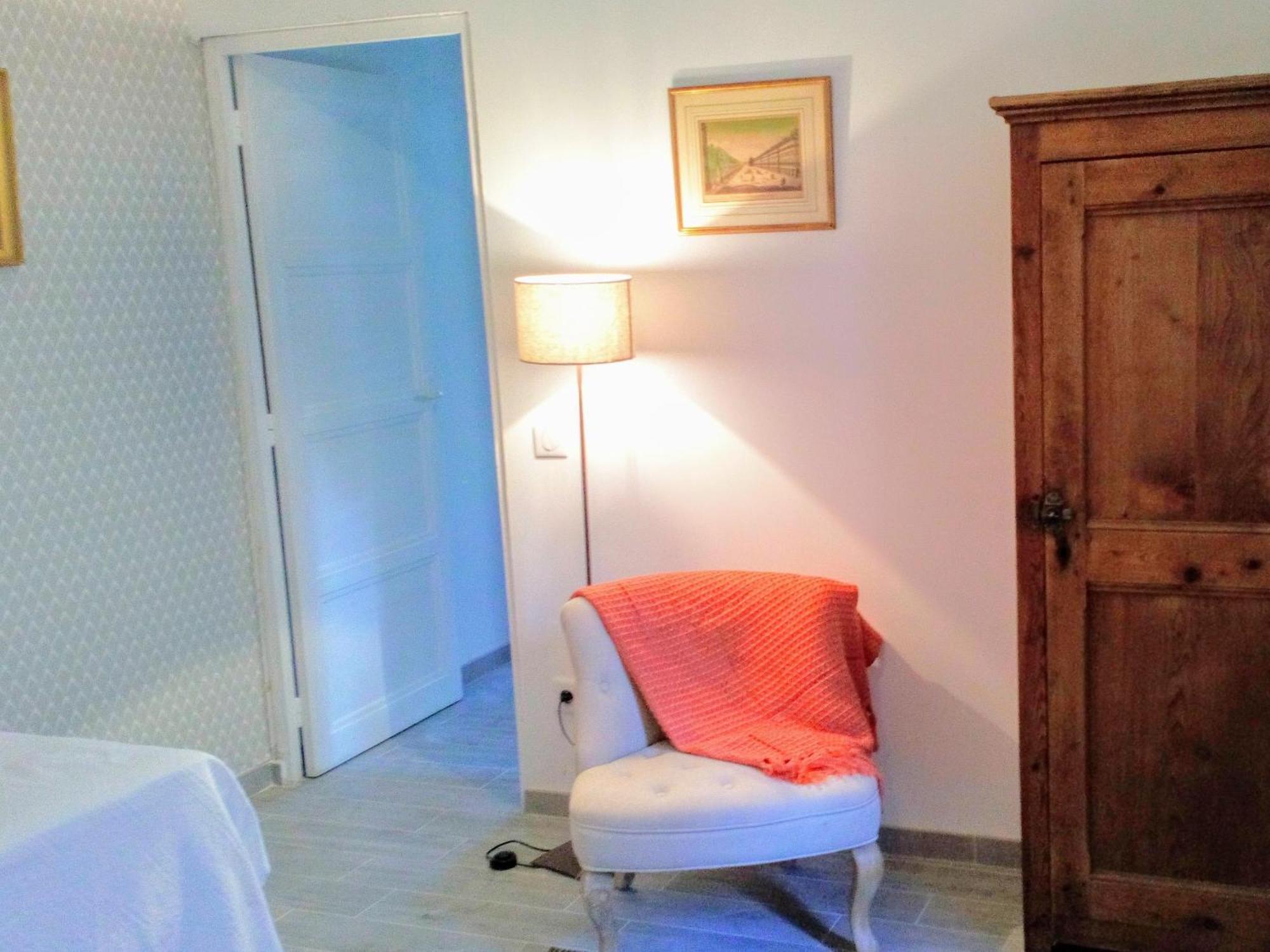 بريفاس La Maison Jaffran, Suite En Ville الغرفة الصورة